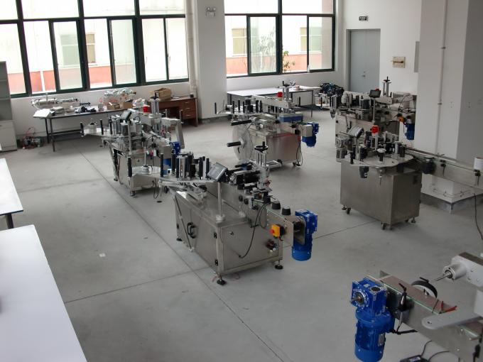 Oli hidràulic de la màquina d’etiquetatge de doble cara d’alta velocitat