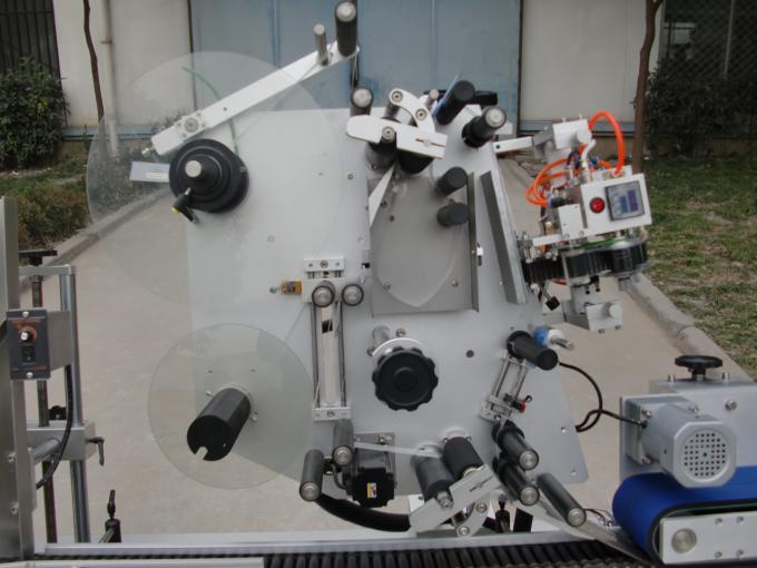 Màquina etiquetadora de vials de la marca HY amb motor transportador, màquina adhesiva d’etiquetes de setena bateria per a electrònica