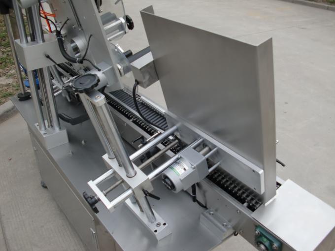 Màquina adhesiva per a etiquetes de llaunes rodones petites d’alta velocitat, màquina d’adhesius d’etiquetes d’ampolla negra per a cosmètics