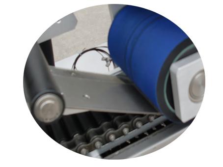 Etiquetadora adhesiva de tela de màquina d'etiquetatge de tubs de paper 500 rodets