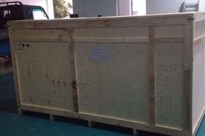 Servomotor aplicador d’etiquetes de superfície plana de paper de bossa de mà de la coneguda marca Telta