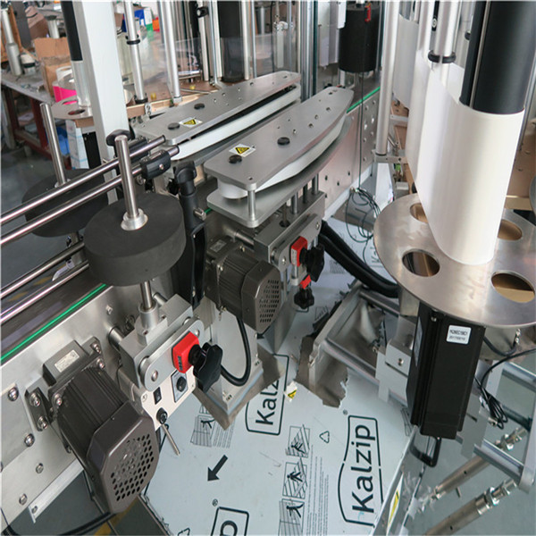 Capacitat completa d'etiquetatge automàtic complet d'ampolles quadrades de 4000-8000 B / H