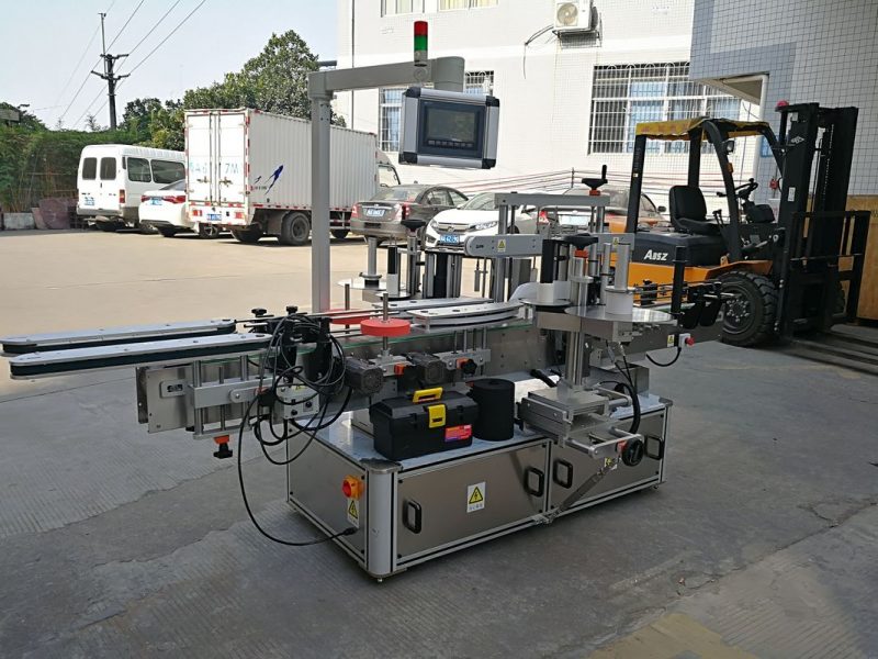 Proveïdor automàtic complet de la màquina d’etiquetatge adhesiva de doble cara de l’ampolla de xampú de la Xina
