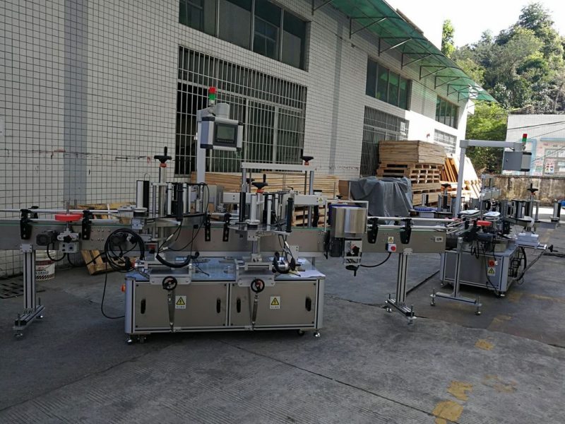 Xina Màquina d'etiquetatge d'etiquetes d'ampolla plana / quadrada completament automàtica proveïdor de capacitat 5000-8000B / H